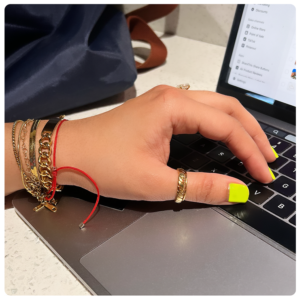 Gold braided ring, alternate view